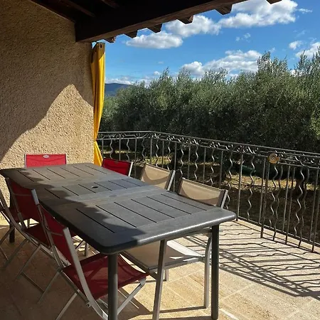La Montee Casa de Férias